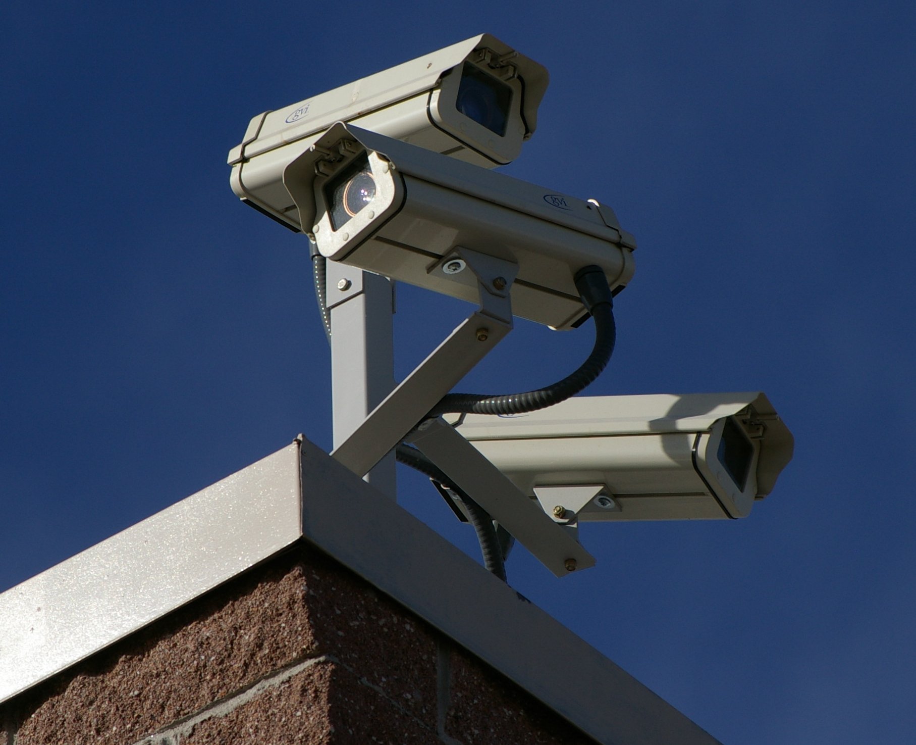 The use of cctv essay
