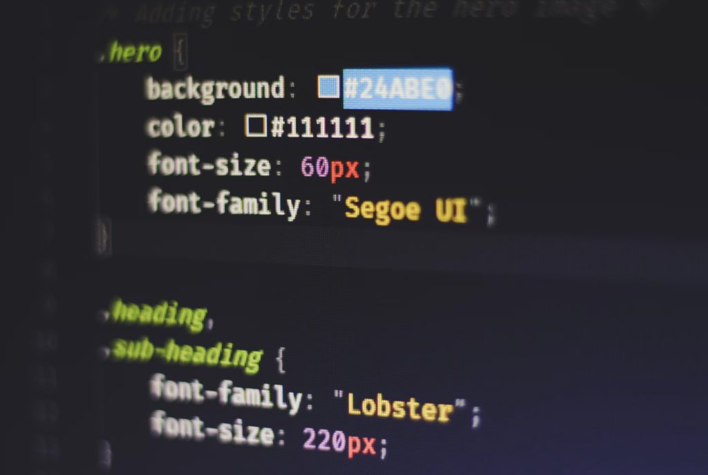 How to change text color in CSS
