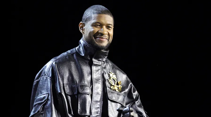 Usher's Been Chosen to Perform at Super Bowl , So What to Expect - Explore Super Bowl Essay Topics