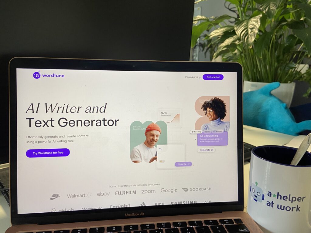 A photo of Main page at Wordtune AI Writer