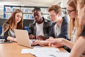 Real Experiences: How Accurate Was CollegeVine Chances Calculator for College Admissions?